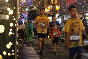 BIB: 3668, 307, 3379
                            <button type="button" onclick="openModal(26220346)" class="btn btn-primary btn-sm float-right btn-popup" data-toggle="modal" data-target=".modal-high-quality">
                        <i class="fas fa-shopping-cart"></i> Add to Cart
                    </button>
                                            <button type="button" onclick="isThisMe(26220346, true)" class="btn btn-success btn-sm float-right btn-popup btn-isme hidden" data-toggle="tooltip" data-placement="bottom" title="นี่คือรูปของคุณใช่ไหม คลิกที่นี่เพื่อเอาเข้าอัลบั้ม">
                        <i class="fas fa-plus"></i> Add to album
                    </button>
                    <button type="button" onclick="isThisMe(26220346, false)" class="btn btn-warning btn-sm float-right btn-popup btn-isnotme hidden">
                        <i class="fas fa-ban"></i> Remove from album
                    </button>